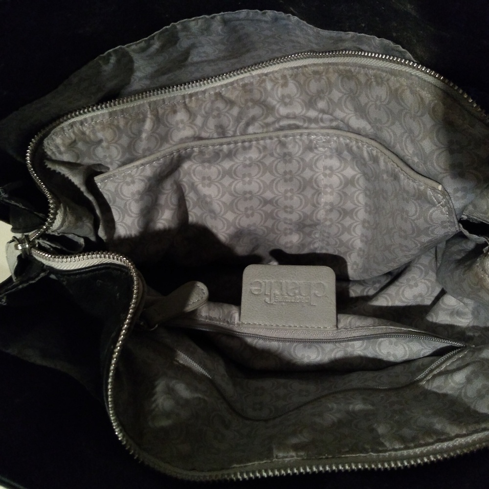Purse - Picture 2 of 5